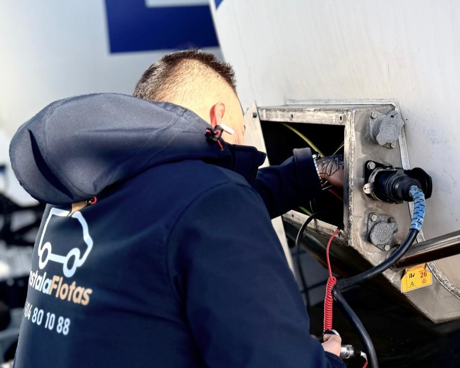 Instalación de sistemas telemáticos en flotas